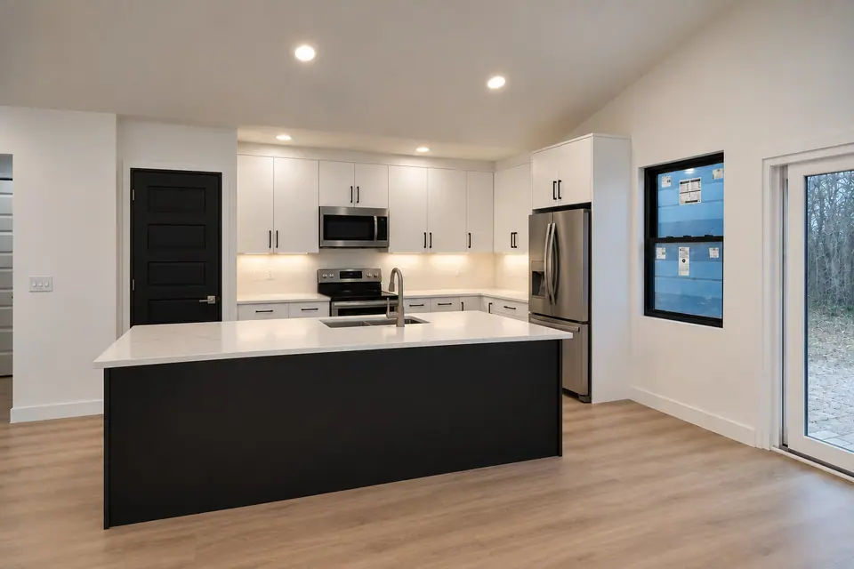 202 King Drive kitchen