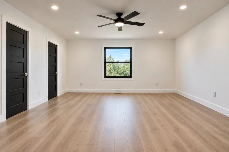 202 King Drive bedroom